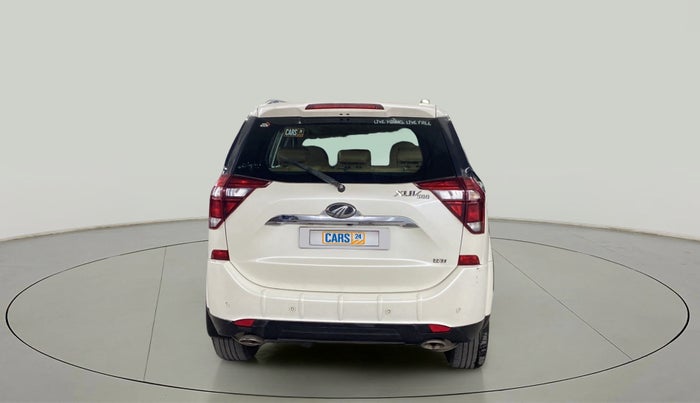 2020 Mahindra XUV500 W11(O), Diesel, Manual, 49,055 km, Back/Rear