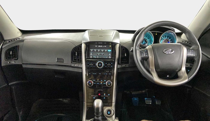 2020 Mahindra XUV500 W11(O), Diesel, Manual, 49,055 km, Dashboard