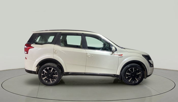 2020 Mahindra XUV500 W11(O), Diesel, Manual, 49,055 km, Right Side View