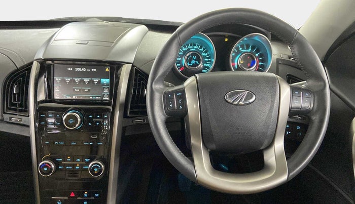 2020 Mahindra XUV500 W11(O), Diesel, Manual, 49,055 km, Steering Wheel Close Up