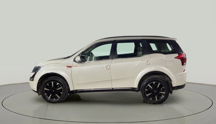 2020 Mahindra XUV500 W11(O), Diesel, Manual, 49,055 km, Left Side