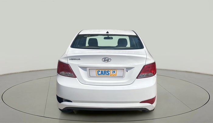 2017 Hyundai Verna 1.4 EX PETROL, CNG, Manual, 40,220 km, Back/Rear