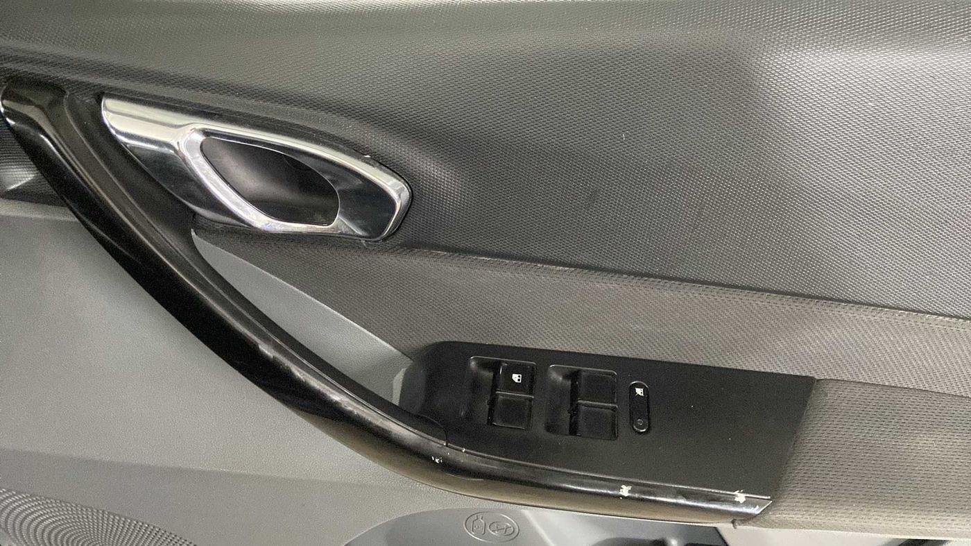 2019 Tata TIGOR XZA PETROL, Petrol, Automatic, 65,240 km, Driver Side Door Panels Control