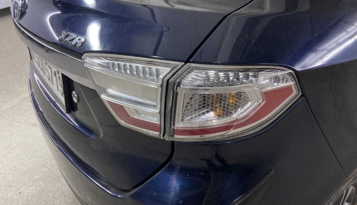 2019 Tata TIGOR XZA PETROL, Petrol, Automatic, 65,240 km, Right tail light - Minor damage