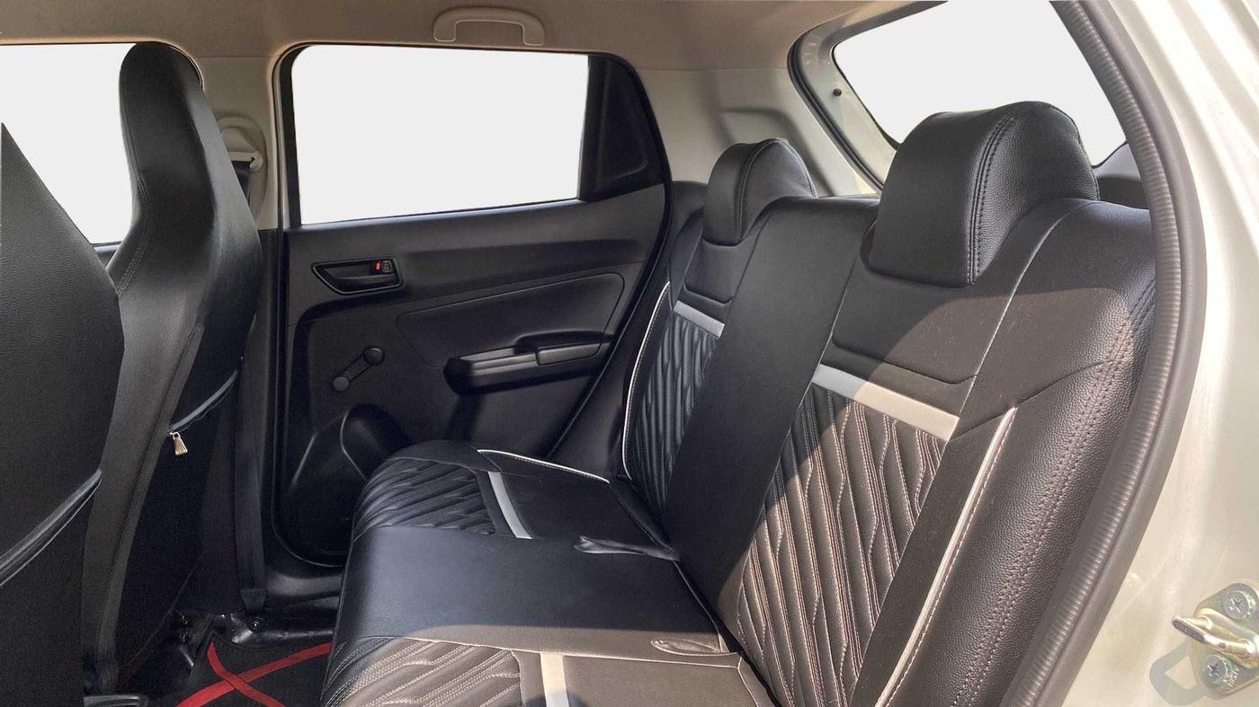 2019 Maruti Swift LXI, Petrol, Manual, 27,409 km, Right Side Rear Door Cabin