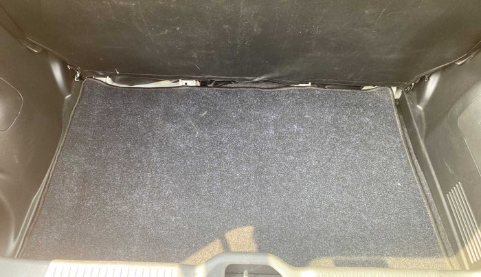 2019 Maruti Swift LXI, Petrol, Manual, 27,409 km, Boot Inside