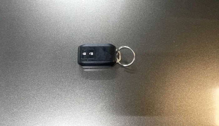 2018 Maruti Ertiga ZXI SHVS, Petrol, Manual, 59,893 km, Key Close Up