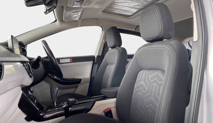 2021 Tata NEXON XZA PLUS SUNROOF PETROL, Petrol, Automatic, 27,694 km, Right Side Front Door Cabin