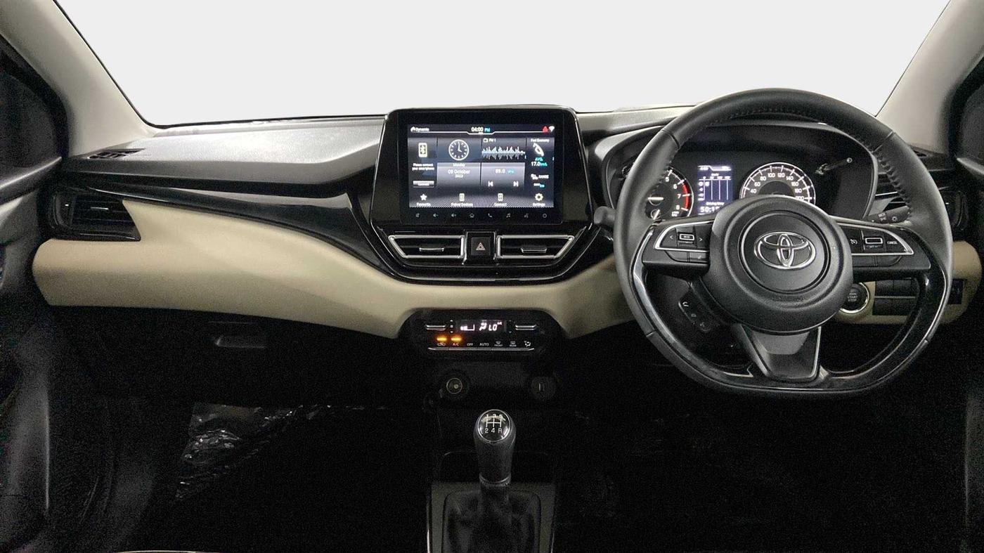 2023 Toyota Glanza V, Petrol, Manual, 3,592 km, Dashboard