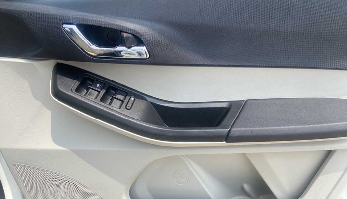 2022 Tata Tiago XZ PLUS PETROL, Petrol, Manual, 5,944 km, Driver Side Door Panels Control