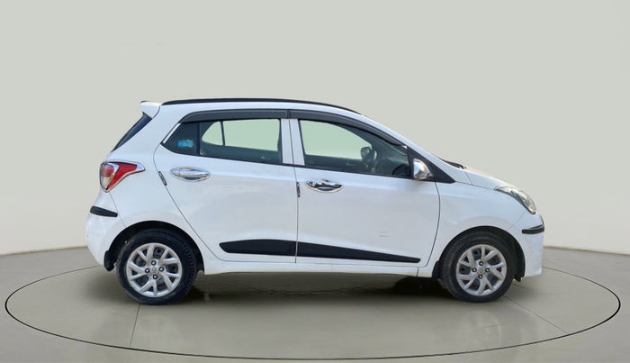 2019 Hyundai Grand i10 SPORTZ 1.2 KAPPA VTVT, Petrol, Manual, 24,595 km, Right Side View