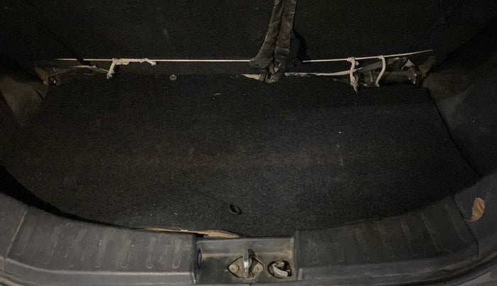 2014 Maruti Wagon R 1.0 VXI, Petrol, Manual, 45,975 km, Boot Inside
