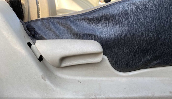 2021 Maruti Celerio VXI CNG, CNG, Manual, 19,640 km, Driver Side Adjustment Panel