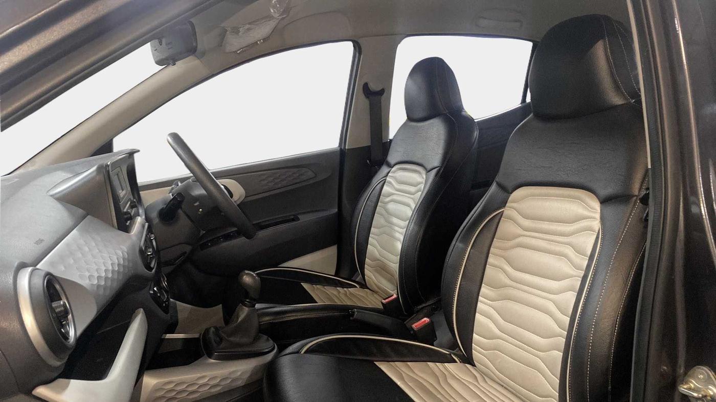 2021 Hyundai GRAND I10 NIOS MAGNA 1.2 KAPPA VTVT, Petrol, Manual, 38,961 km, Right Side Front Door Cabin