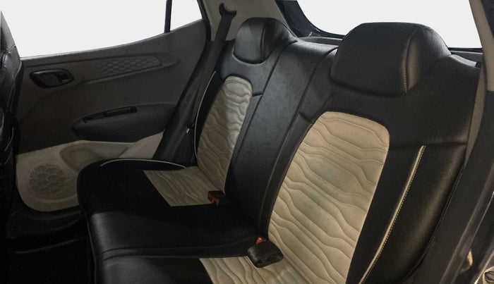 2021 Hyundai GRAND I10 NIOS MAGNA 1.2 KAPPA VTVT, Petrol, Manual, 38,961 km, Right Side Rear Door Cabin
