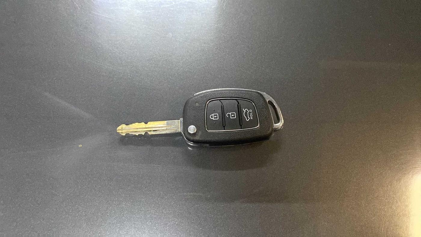 2021 Hyundai GRAND I10 NIOS MAGNA 1.2 KAPPA VTVT, Petrol, Manual, 38,961 km, Key Close Up