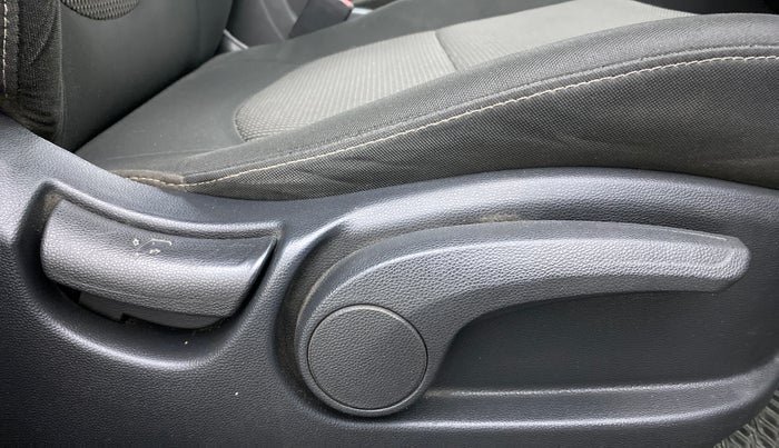 2018 Hyundai Creta 1.4 S CRDI, Diesel, Manual, 97,231 km, Driver Side Adjustment Panel