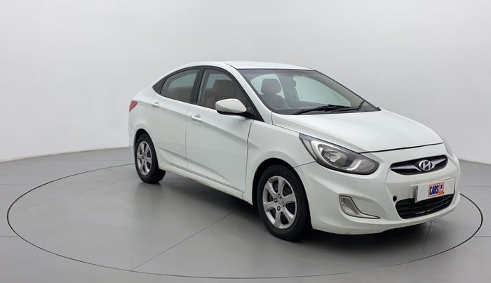 2011 Hyundai Verna FLUIDIC 1.6 CRDI EX, Diesel, Manual, 1,17,358 km, Right Front Diagonal