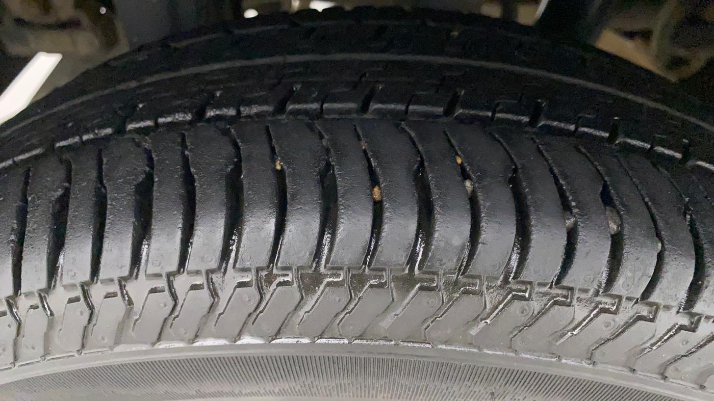 2013 Maruti Alto K10 VXI, Petrol, Manual, 50,030 km, Right Rear Tyre Tread