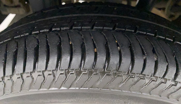2013 Maruti Alto K10 VXI, Petrol, Manual, 50,030 km, Right Rear Tyre Tread
