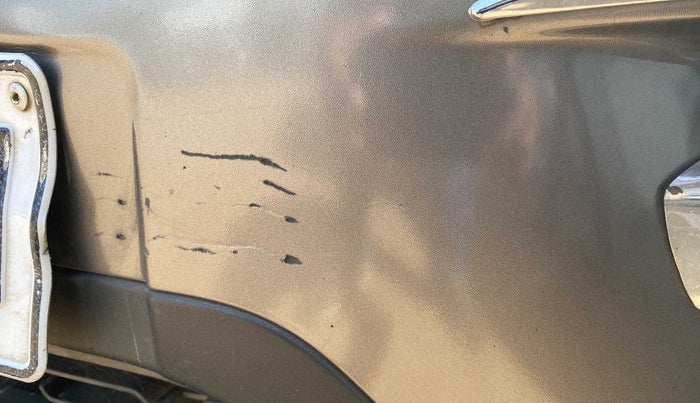 2019 Renault Kwid RXL, CNG, Manual, 74,212 km, Front bumper - Minor scratches