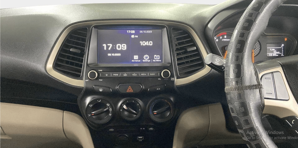 2019 Hyundai NEW SANTRO SPORTZ CNG, CNG, Manual, 59,169 km, Infotainment System