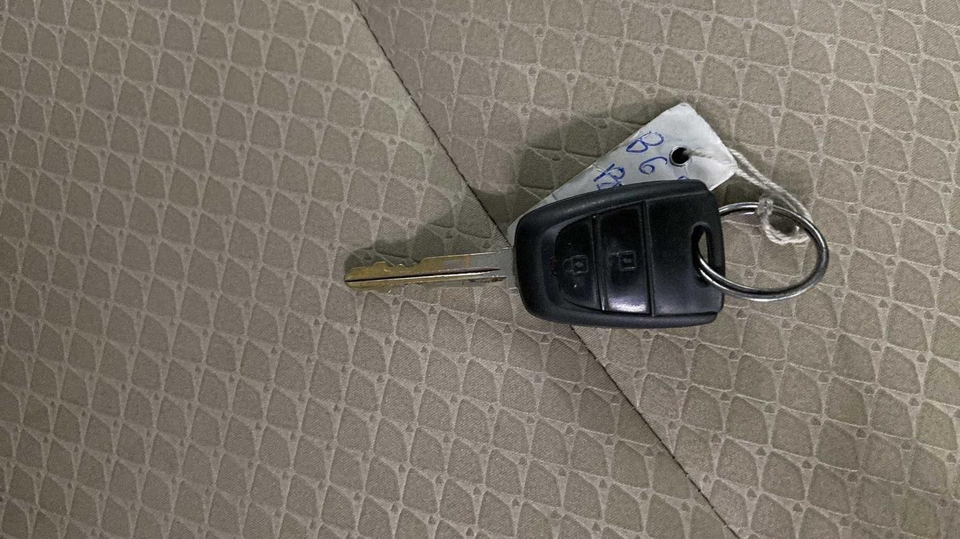 2019 Hyundai NEW SANTRO SPORTZ CNG, CNG, Manual, 59,169 km, Key Close Up