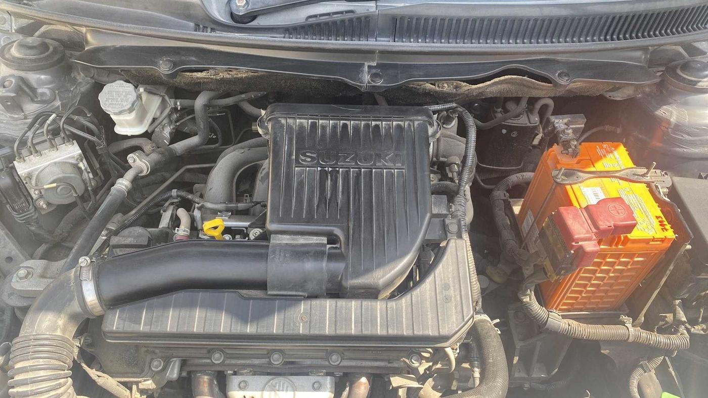 2014 Maruti Ciaz VXI+, Petrol, Manual, 87,357 km, Open Bonet