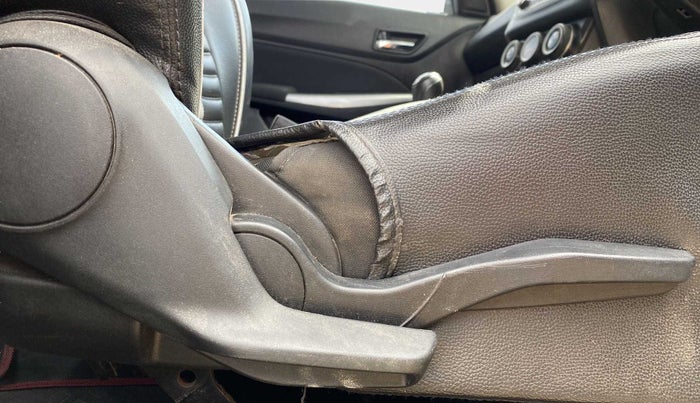 2020 Maruti Swift ZXI, Petrol, Manual, 80,574 km, Driver Side Adjustment Panel