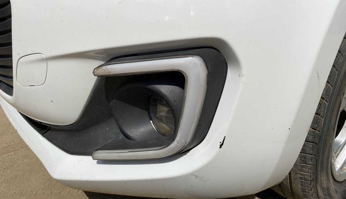 2020 Maruti Swift ZXI, Petrol, Manual, 80,574 km, Front bumper - Minor scratches