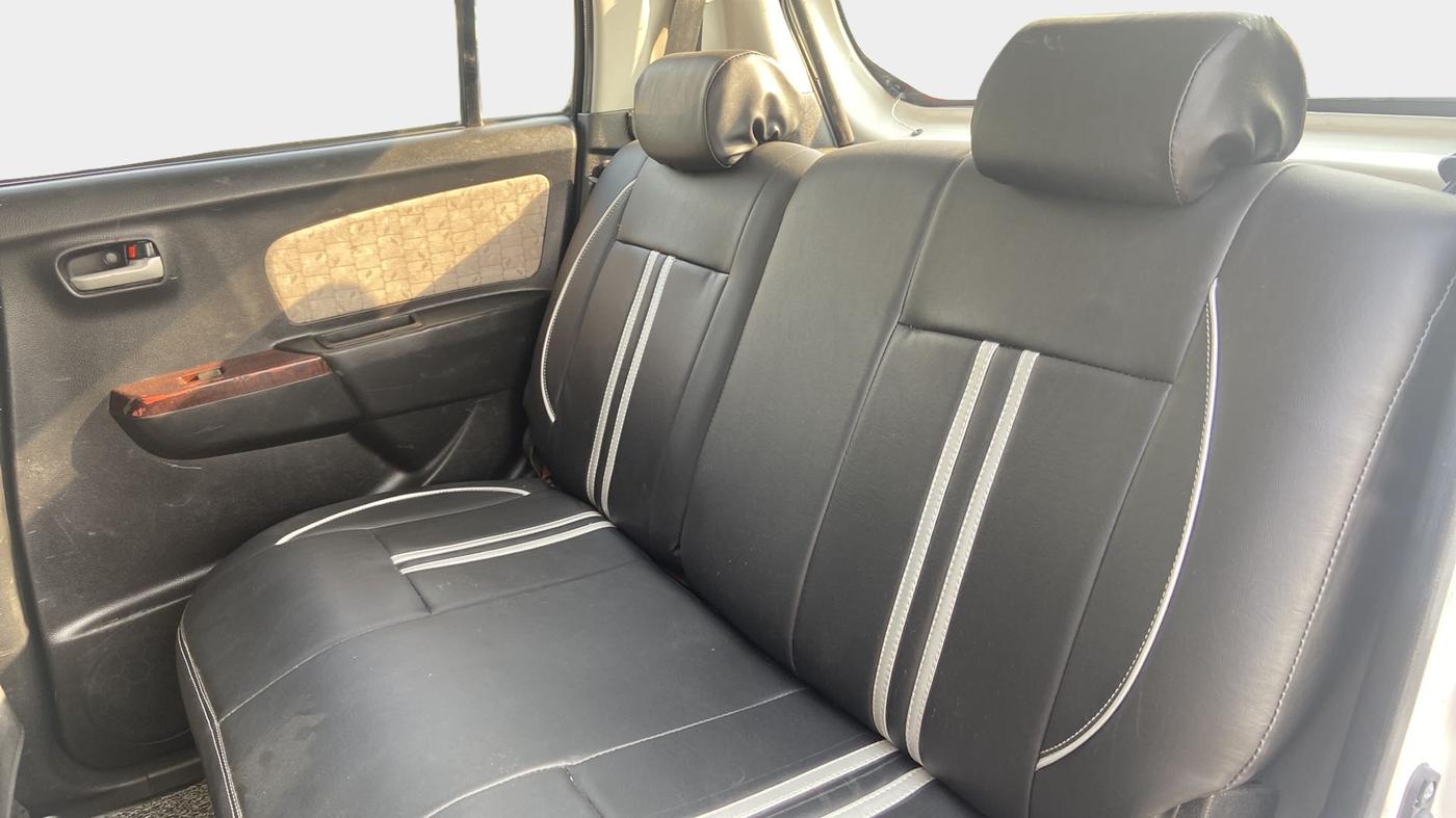 2016 Maruti Wagon R 1.0 VXI, Petrol, Manual, 87,560 km, Right Side Rear Door Cabin