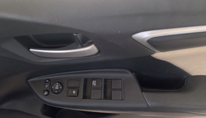 2018 Honda Jazz 1.2L I-VTEC V, Petrol, Manual, 24,473 km, Driver Side Door Panels Control