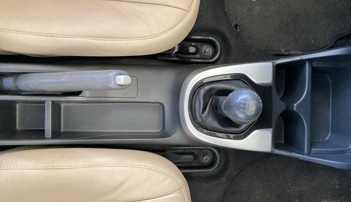 2018 Honda Jazz 1.2L I-VTEC V, Petrol, Manual, 24,473 km, Gear Lever