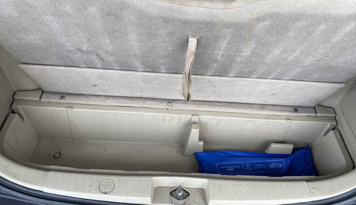 2012 Maruti Ertiga ZXI, Petrol, Manual, 52,256 km, Boot Inside