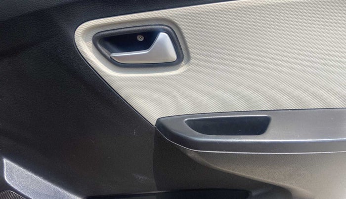 2020 Maruti Alto VXI, Petrol, Manual, 23,379 km, Driver Side Door Panels Control