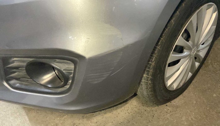 2017 Maruti Ciaz VXI+, Petrol, Manual, 44,598 km, Front bumper - Minor scratches