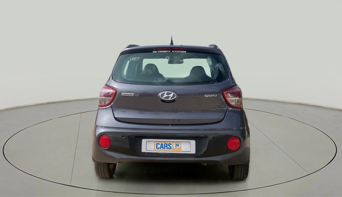 2018 Hyundai Grand i10 SPORTZ AT 1.2 KAPPA VTVT, Petrol, Automatic, 8,034 km, Back/Rear