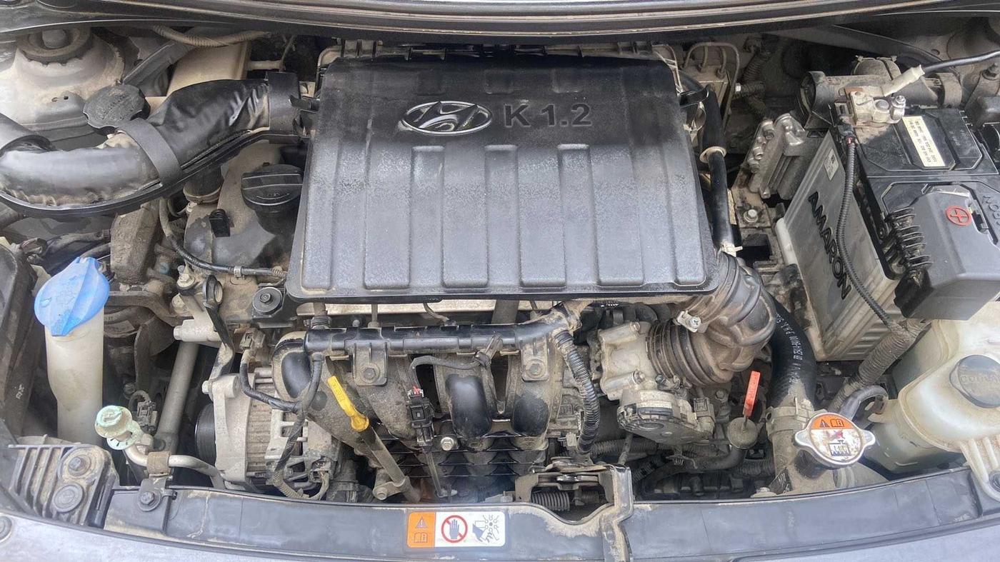 2018 Hyundai Grand i10 SPORTZ AT 1.2 KAPPA VTVT, Petrol, Automatic, 8,034 km, Open Bonet