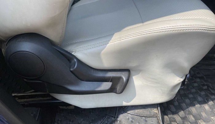 2021 Maruti IGNIS DELTA 1.2, Petrol, Manual, 33,913 km, Driver Side Adjustment Panel