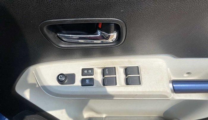 2021 Maruti IGNIS DELTA 1.2, Petrol, Manual, 33,913 km, Driver Side Door Panels Control