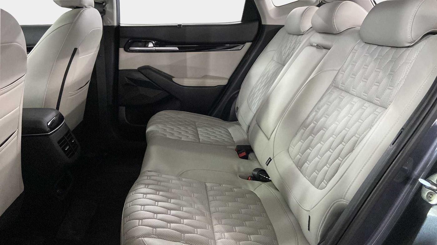 2020 KIA SELTOS HTX 1.5 DIESEL, Diesel, Manual, 29,540 km, Right Side Rear Door Cabin