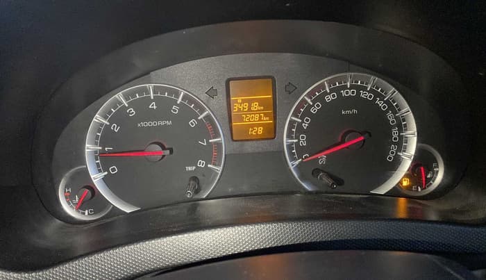 2014 Maruti Swift Dzire VXI, Petrol, Manual, 72,058 km, Odometer Image