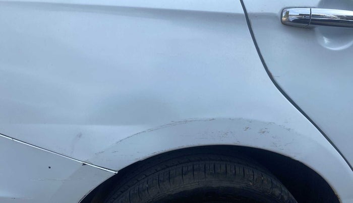 2017 Maruti Ciaz ALPHA 1.4 PETROL, Petrol, Manual, 51,850 km, Right quarter panel - Minor scratches