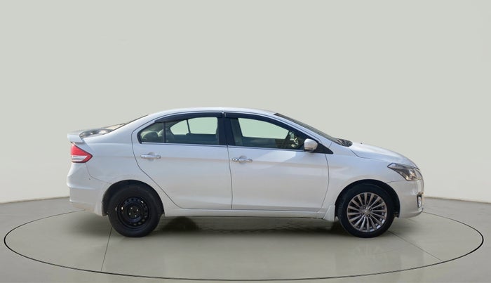 2017 Maruti Ciaz ALPHA 1.4 PETROL, Petrol, Manual, 51,850 km, Right Side View