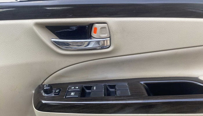 2017 Maruti Ciaz ALPHA 1.4 PETROL, Petrol, Manual, 51,850 km, Driver Side Door Panels Control