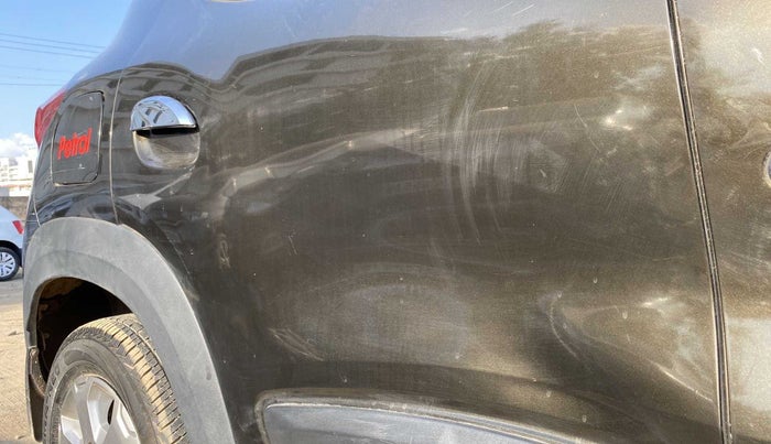 2017 Renault Kwid CLIMBER 1.0, CNG, Manual, 44,526 km, Right rear door - Slightly dented