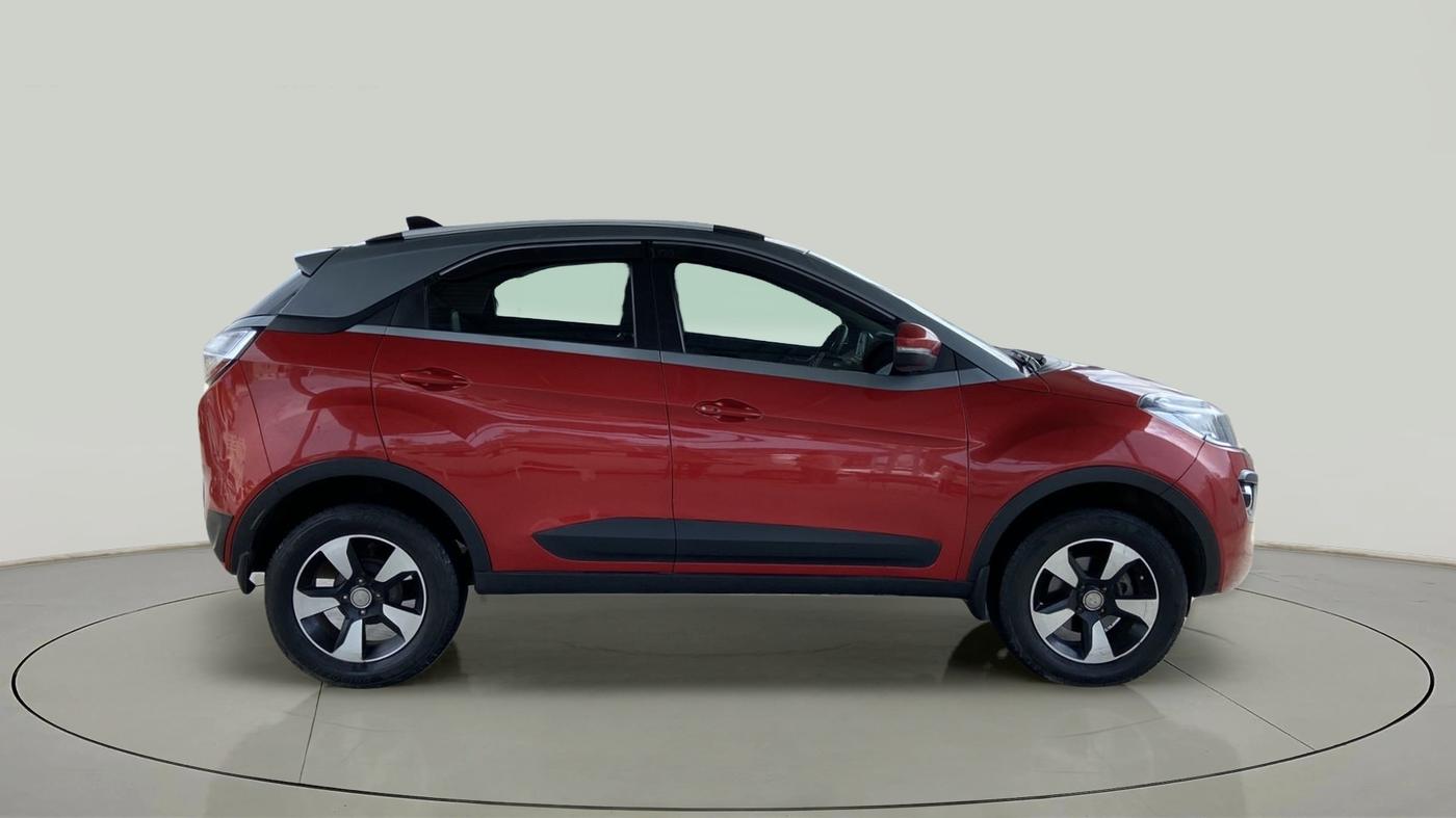 2019 Tata NEXON XZ PLUS PETROL DUAL TONE, Petrol, Manual, 38,567 km, Right Side View