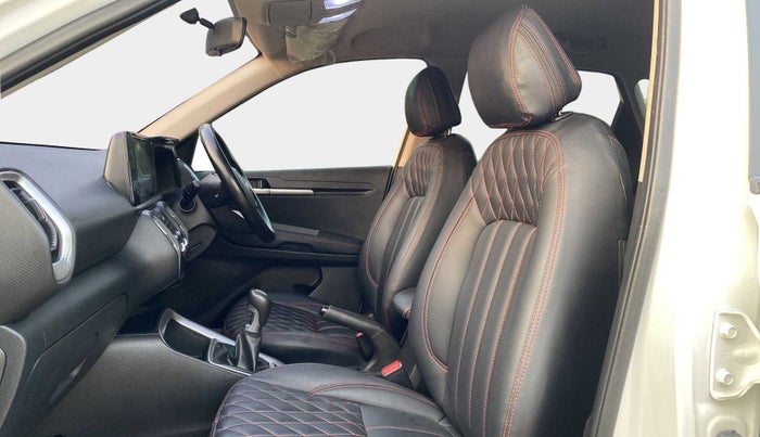 2021 KIA SONET HTE 1.5, Diesel, Manual, 26,505 km, Right Side Front Door Cabin