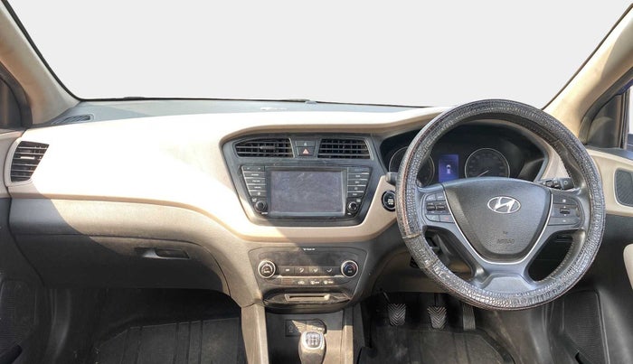 2015 Hyundai Elite i20 ASTA 1.2 (O), Petrol, Manual, 52,981 km, Dashboard