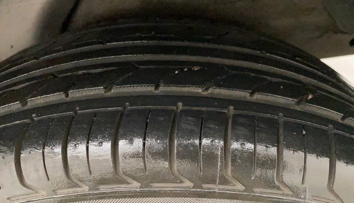 2014 Hyundai i20 SPORTZ 1.2, Petrol, Manual, 40,194 km, Left Rear Tyre Tread
